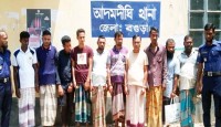 বগুড়ার আদমদীঘিতে মিনি ক্যাসিনোর সরঞ্জামস...